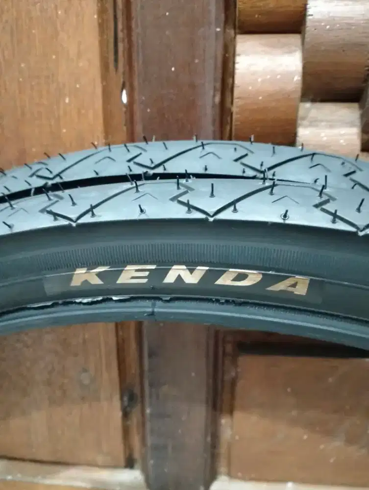 Ban sepeda kenda 26x1,95