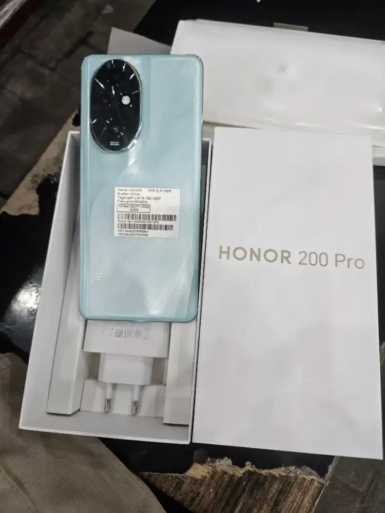 Honor 200 pro 12/512 normal