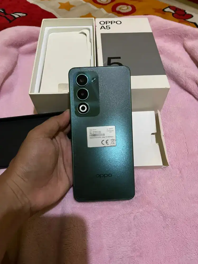 Oppo a5 hp am dus aj ram 8+8/128