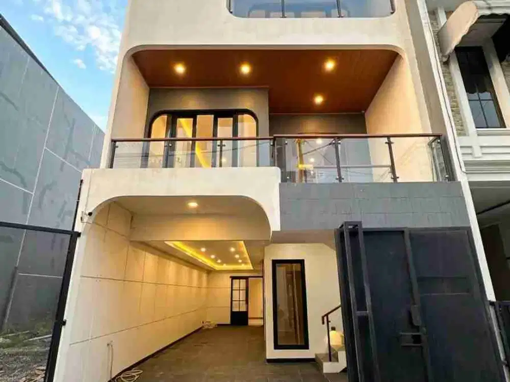 Rumah art deco style dekat exit Tol Jagakarsa Jakarta selatan