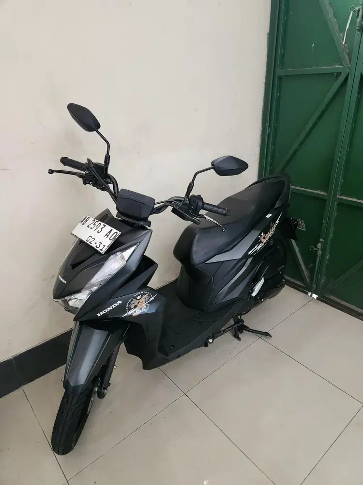 Beat deluxe hitam doff 2021 low km9ribuan asli Gbm