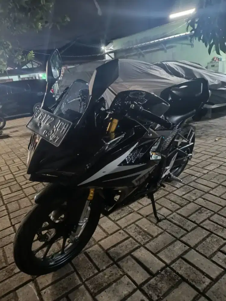 New cbr 2022 hitam bisa tt