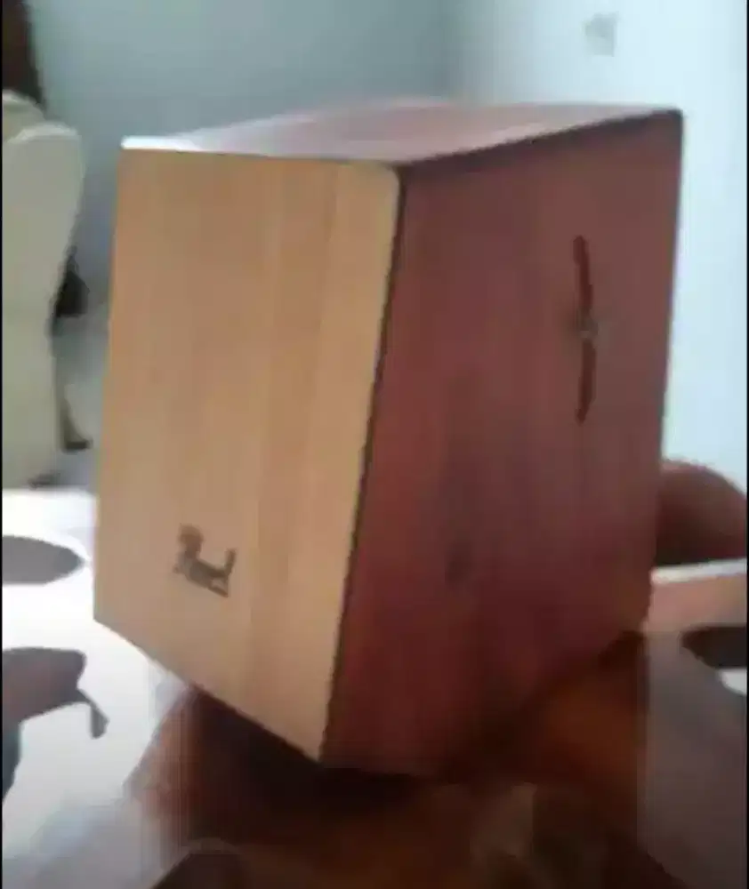 Cajon trapesium perl