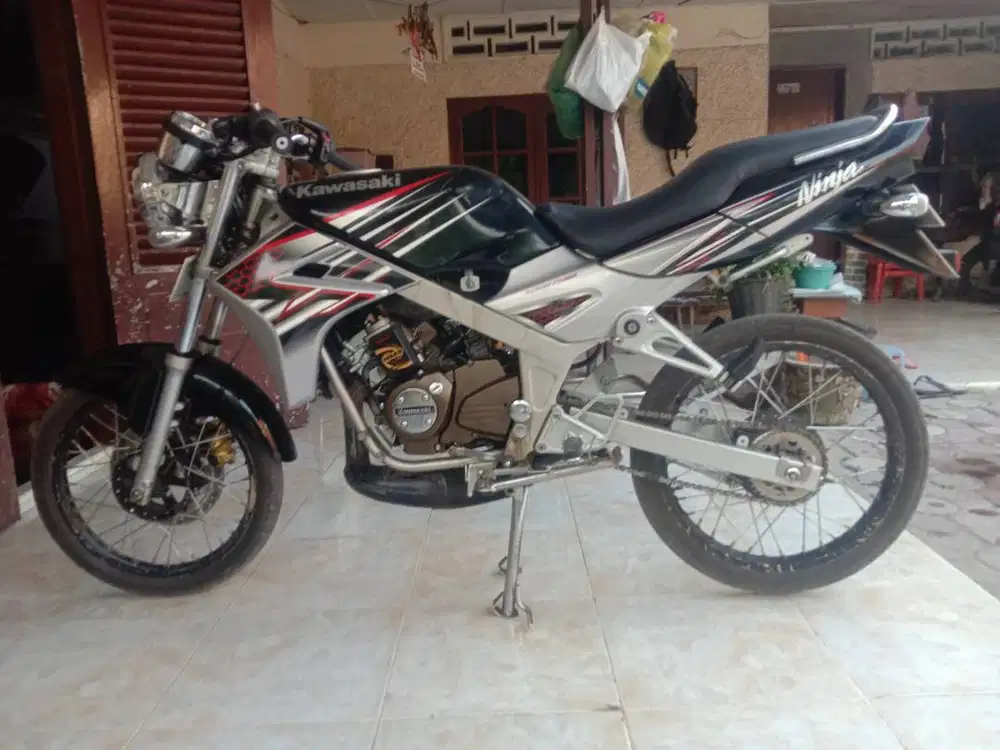 KAWASAKI NINJA 150