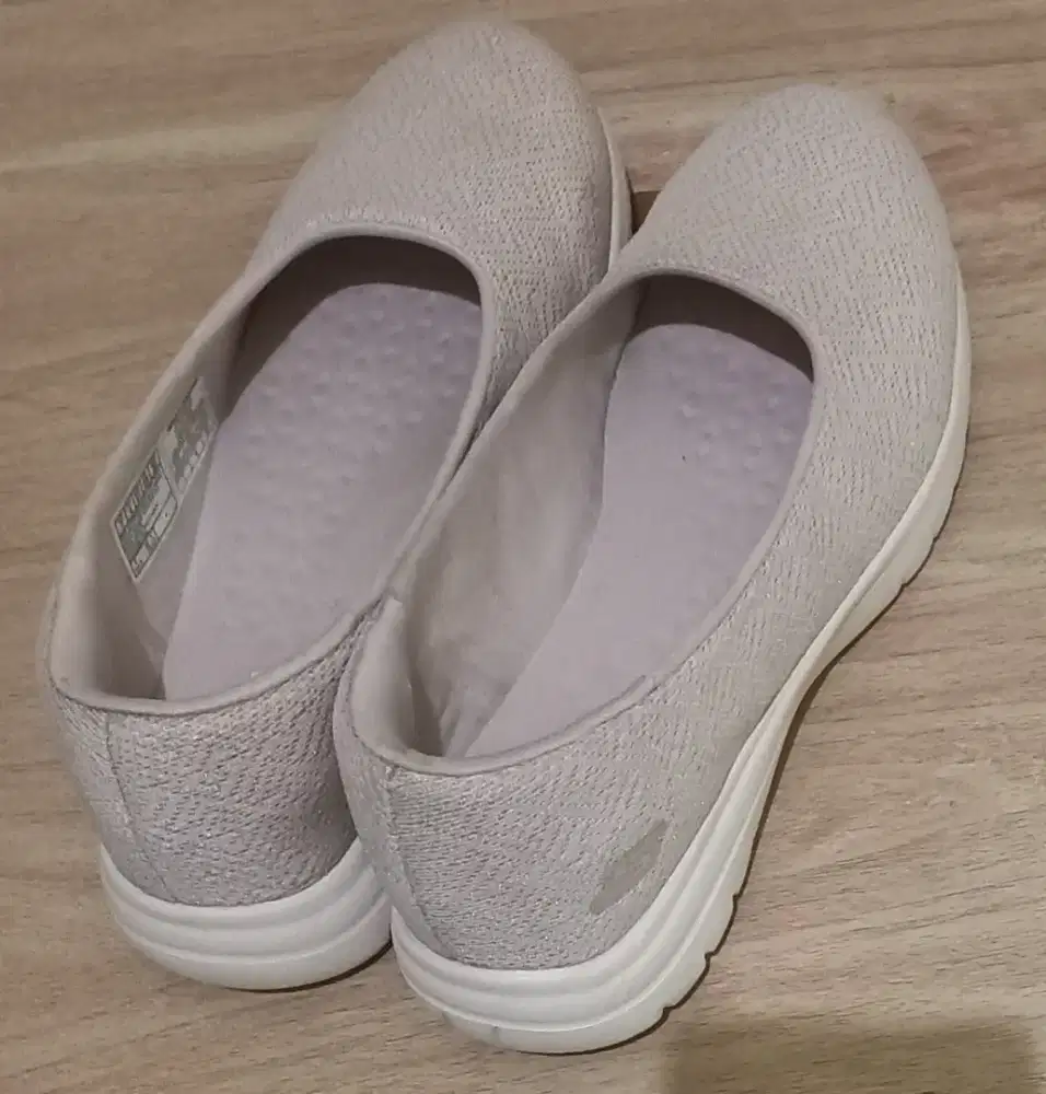 SEPATU SKECHERS WANITA ON-THE-GO- FLEX-CHERISHED ORIGINAL