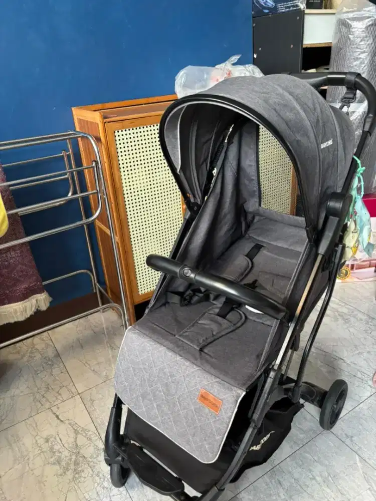 Preloved stroller Babydos