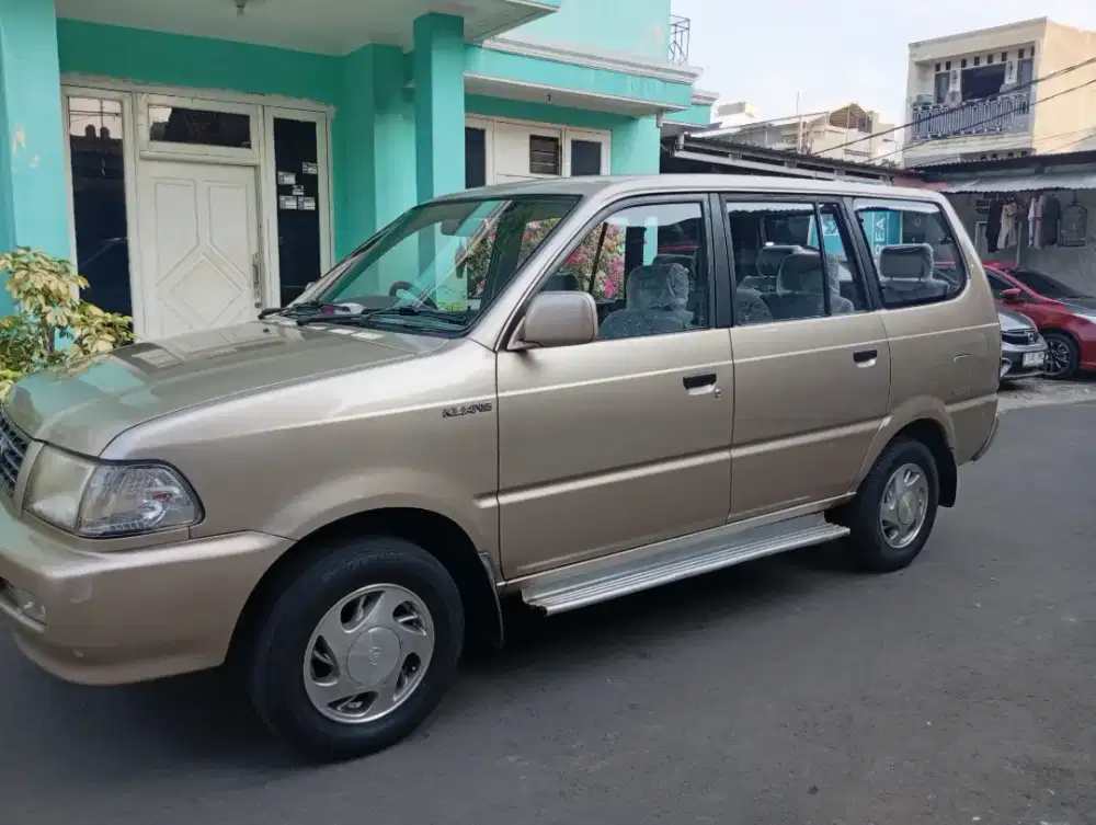Toyota Kijang Capsul 1.8 cc LGX Tahun 2001 EFI ( Manual)