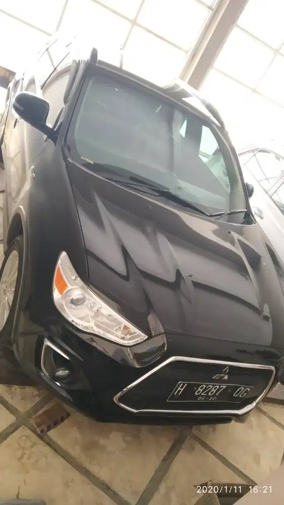 Outlander GLS 2.0 Manual 2015 Hitam Kika
