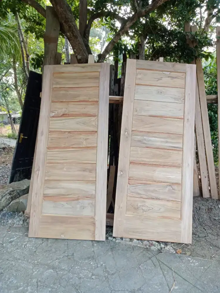 Kusen jati & pintu jati