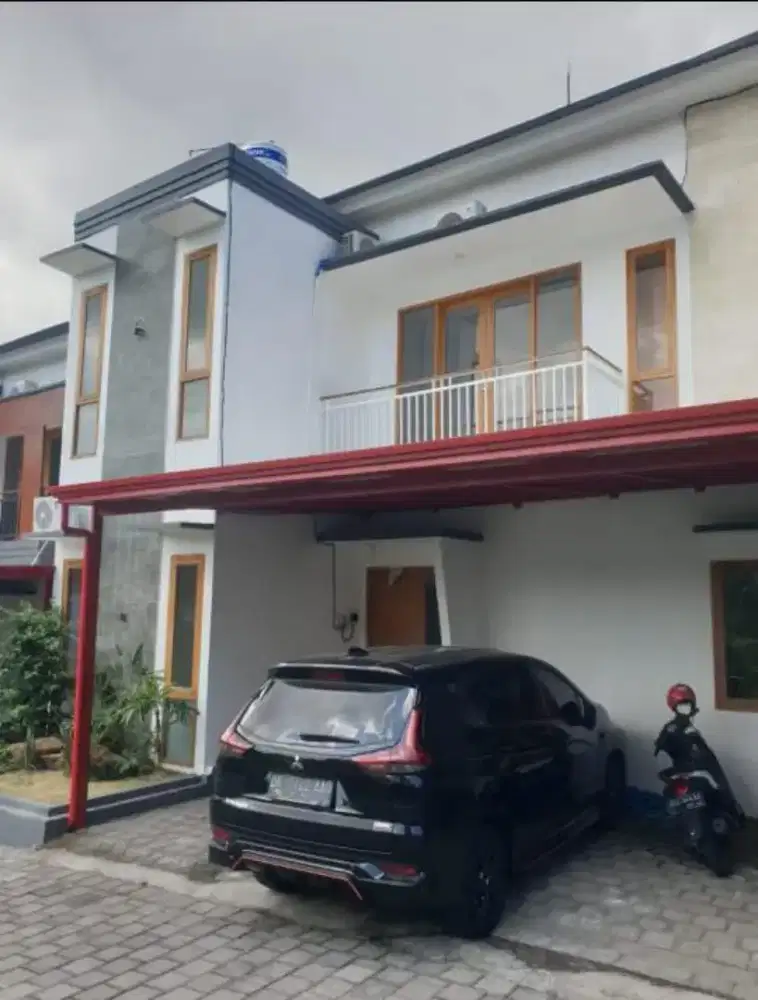 Jual rumah baru lantai 2 di Jalan Gatsu Barat Denpasar Bali
