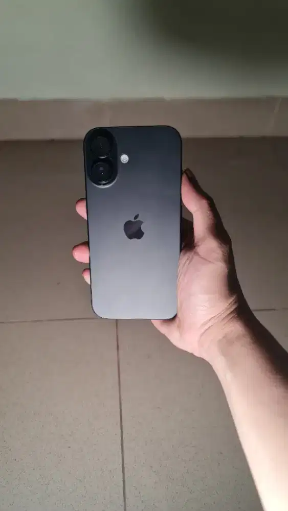 iPhone 16 128 iBox Black