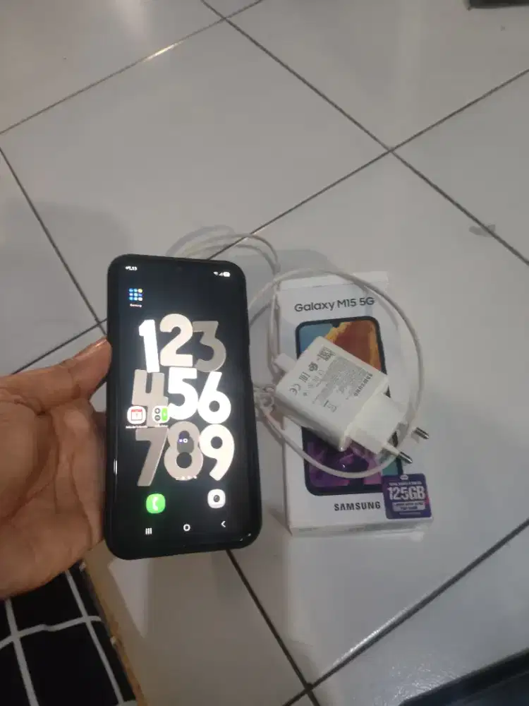 Samsung m15 5G 6/128 mulus 95%