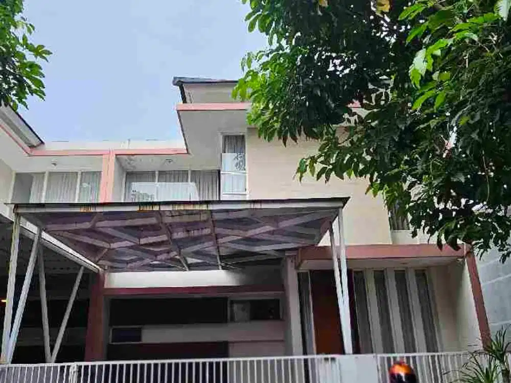 rumah mewah 2 lt di permata jingga ( PJ ) suhat blok west dekat masjid bonus furniture, BU SEGERA dekat kampus UB brawijaya dan lingkungan elite
