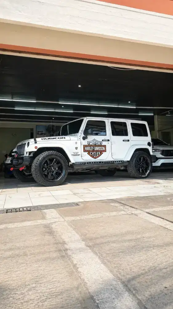 JEEP WRANGLER SAHARA 3.6 4X4 BENSIN MATIC 2012 ODO JALAN 80RB KM