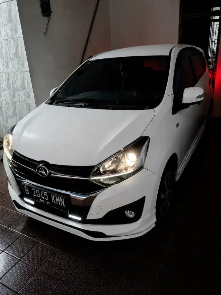 Ayla 2019 1.2 R Deluxe MT | Tangan 1 Pajak Hidup | KM 69rb Siap Pakai