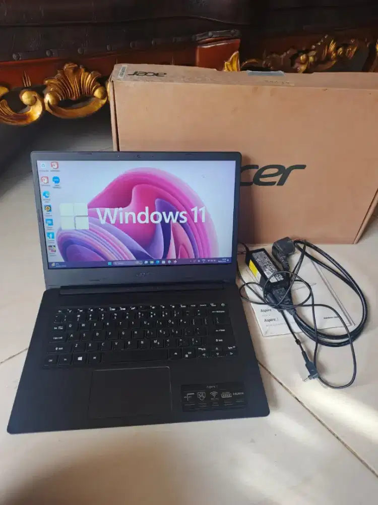 Laptop Acer Aspire 3 Ssd nvme 256gb Ram 4gb ddr4 windos 11 lngkap