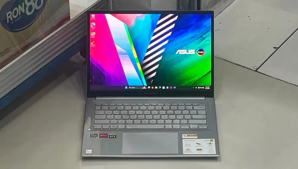 Laptop ASUS VivoBook
PRo 14 OLED M3401QC Ram 8GB SSD 512 GB RTX 3050