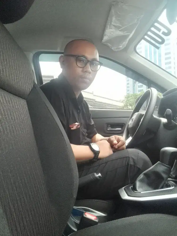Jasa driver harian dalam dan luar kota