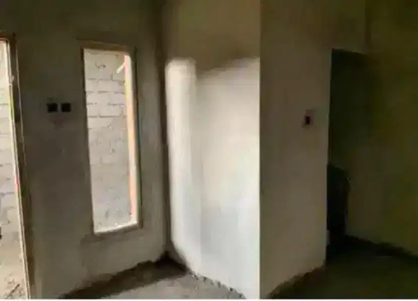 Kost Struktur Tingkat Dekat Jalan Raya Solo-Semarang