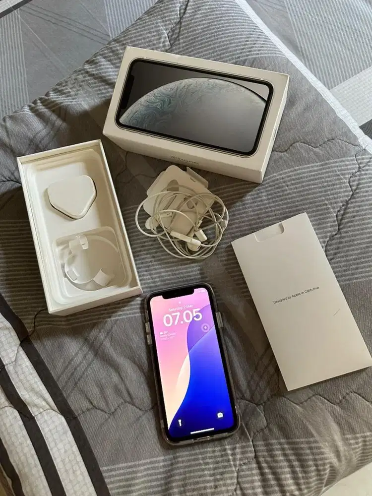 Dijual iphone xr 128gb mulus full ori