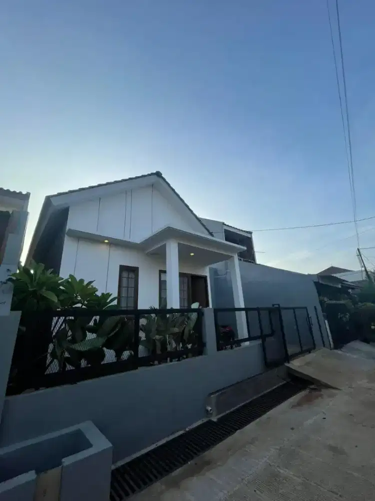 Permata hijau permai dekat sumarecon dan stasiun bekasi