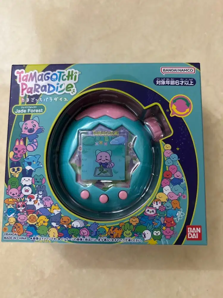 TAMAGOTCHI PARADISE JADE FOREST