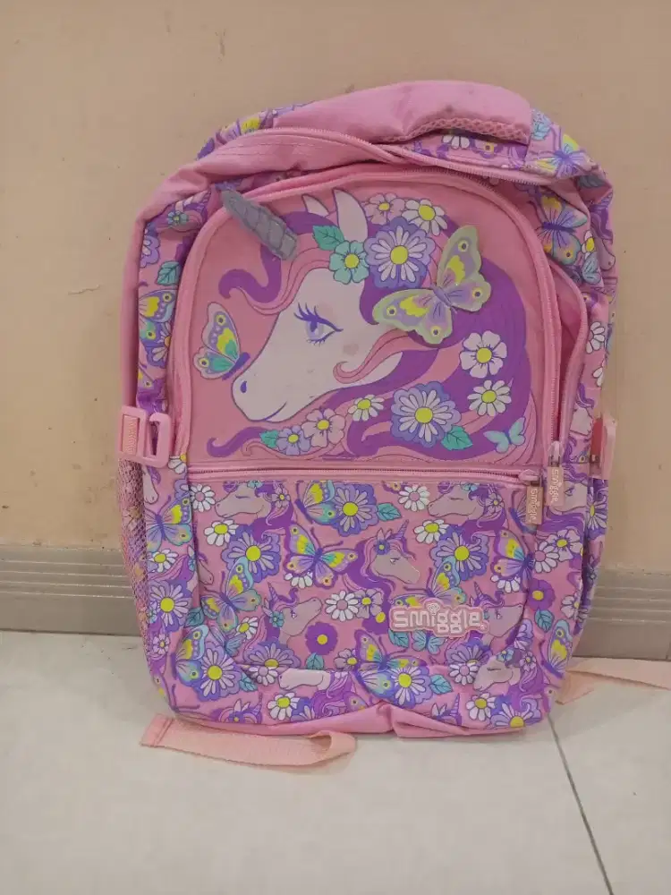 tas sekolah smiggle preloved