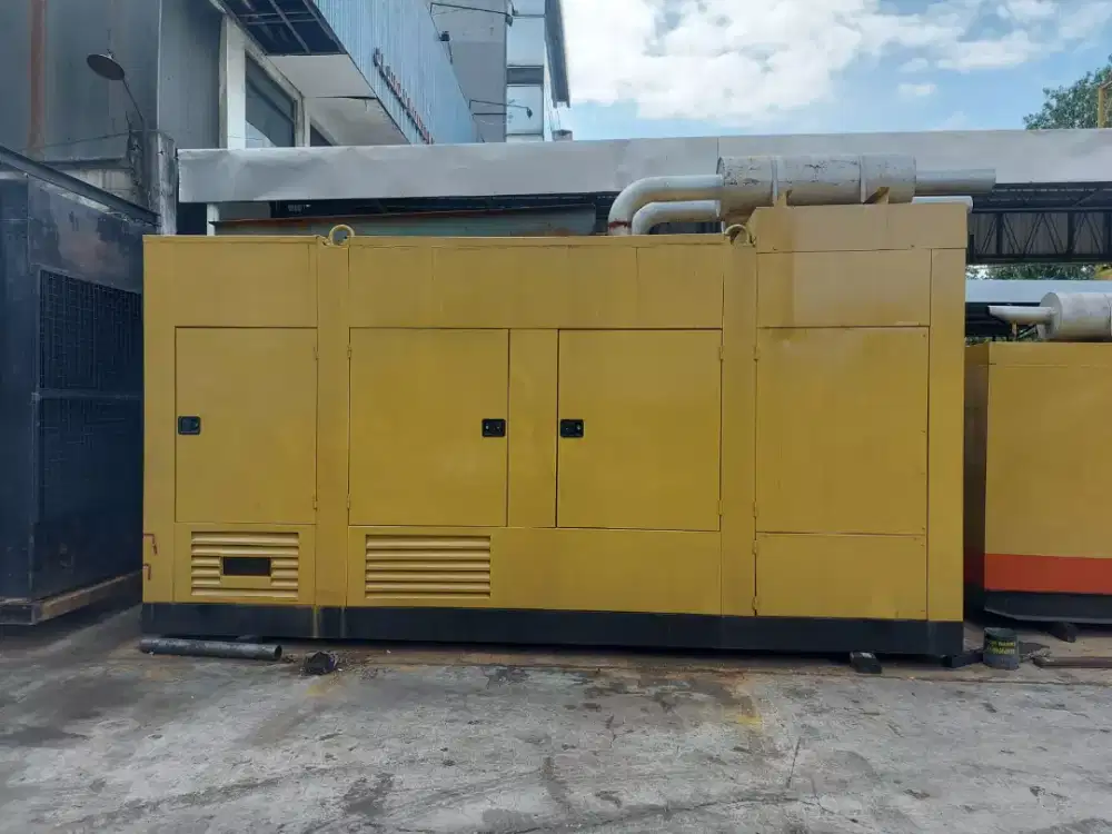 Jual bekas genset 1000 kva silent
