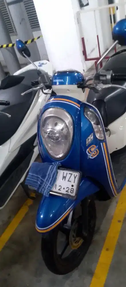 Bismillah jual Honda scoopy 2014