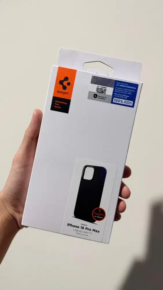 Case iPhone 16 Pro Max Spigen Liquid Air T Magfit Camera Control