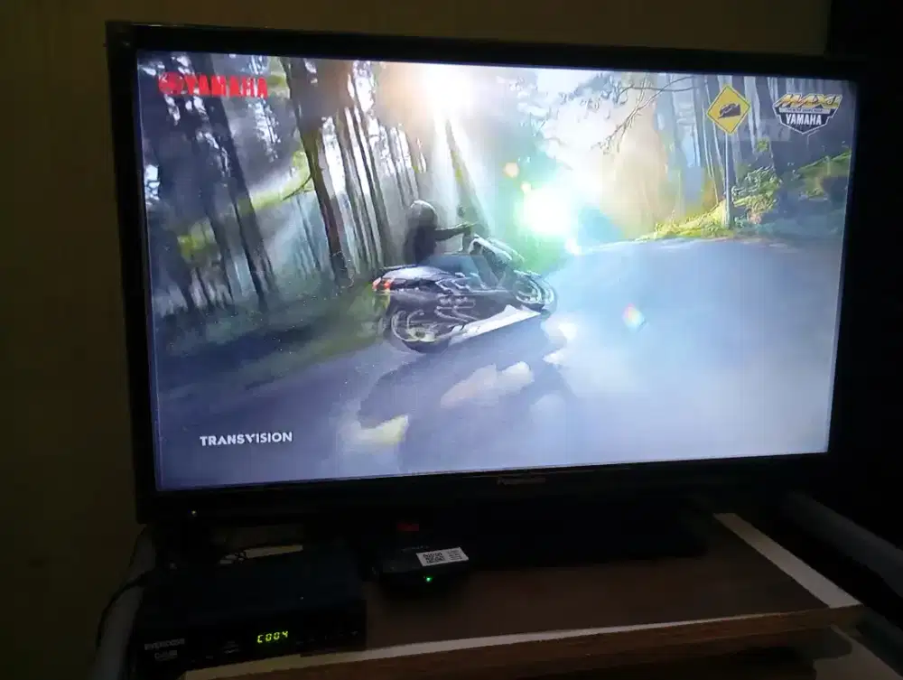 TV LED panasonic 32' analog