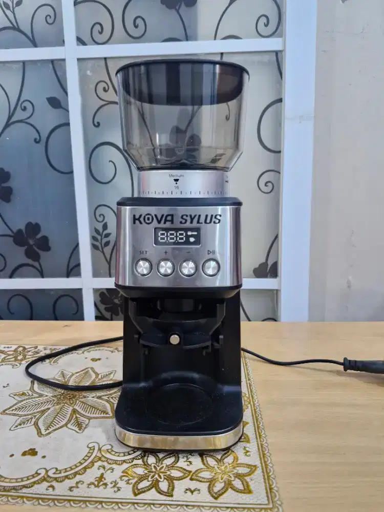 alat penggiling biji kopi dan alat expresso kopi