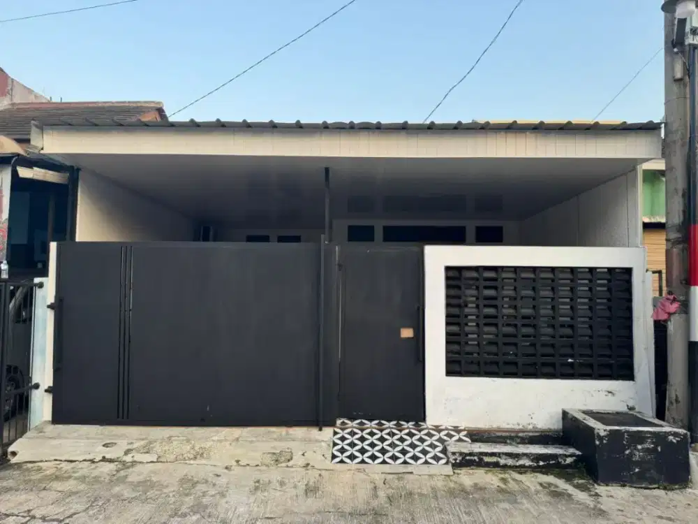 Di jual cepat rumah baru renovasi di jatimakmur