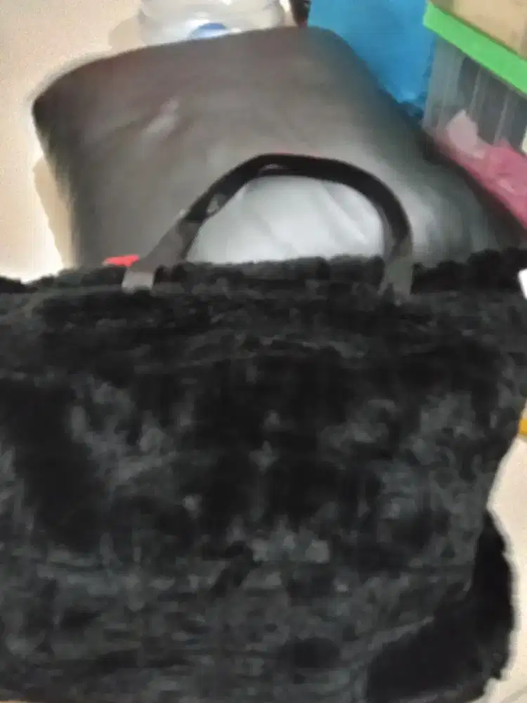 TAS FENDY BULU RARE VINTAGE