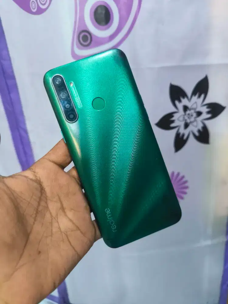 Realme 5i 4/64 original ex garansi resmi Indonesia
