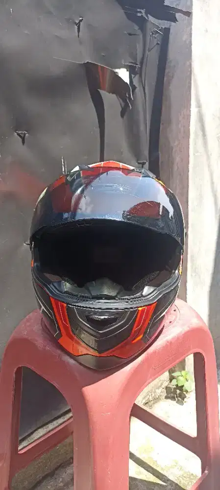 Helm Zeus plasma