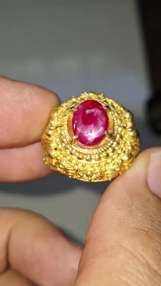 Ruby burma belang windusara
