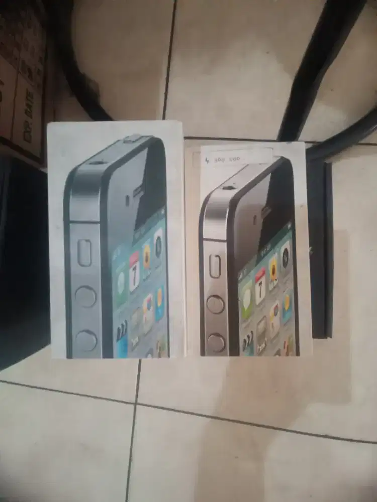 iPhone 4s 64 Lengkap dus mulus