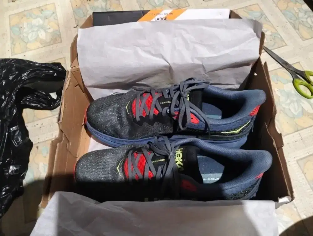 Sepatu challenger atr 7 trail hoka