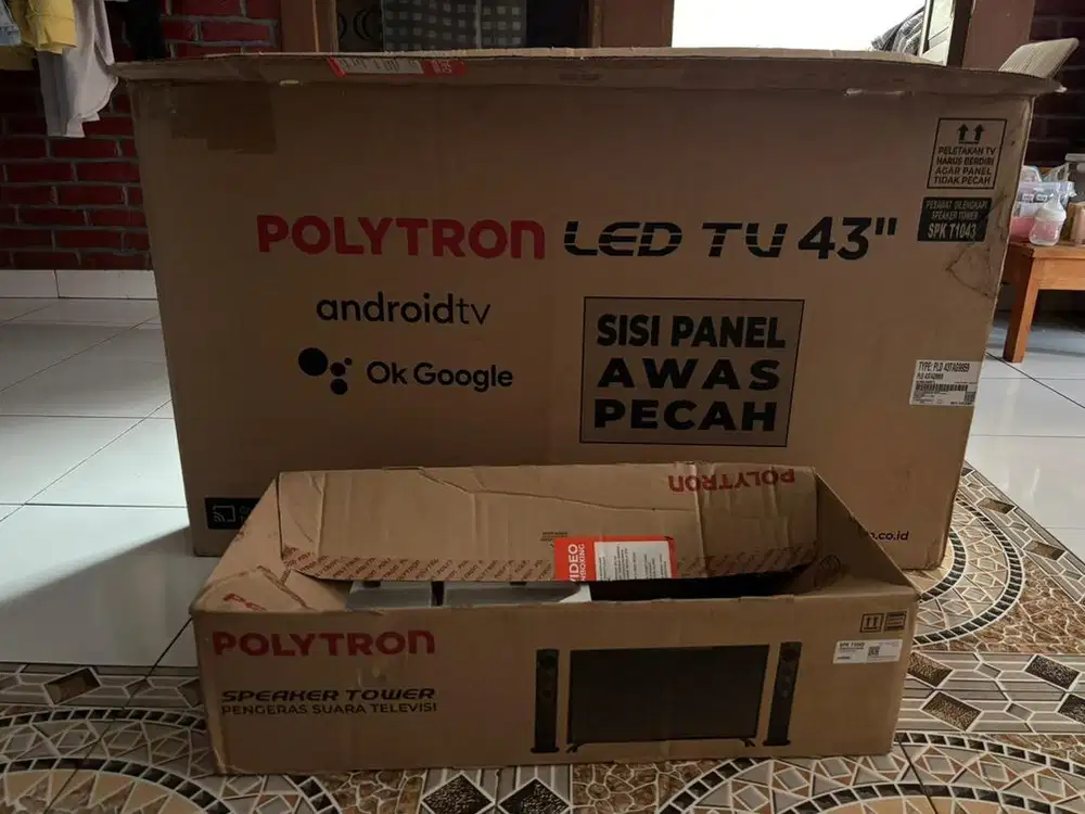 TV Polytron Android 43inch baru