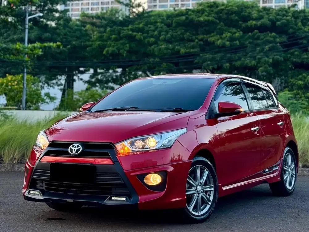 [LOW KM] Toyota Yaris TRD Sportivo 2015