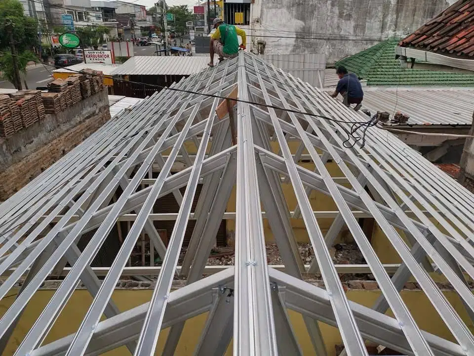 UPVC ALDERON/SHIELD Baja Ringan BIMA TRUSS Ahlinya Renovasi Atap Rumah