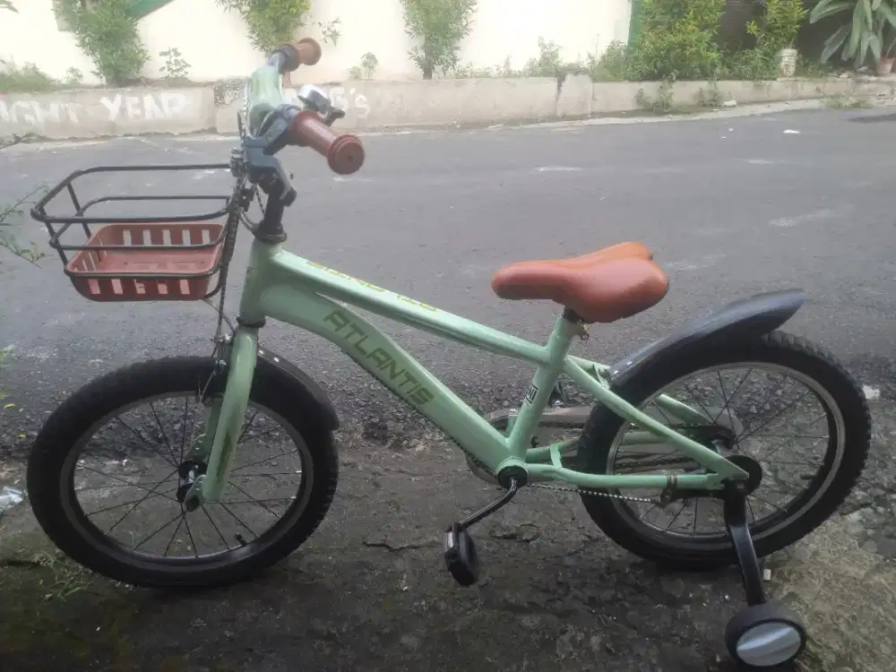 Sepeda anak Atlantis UK 18