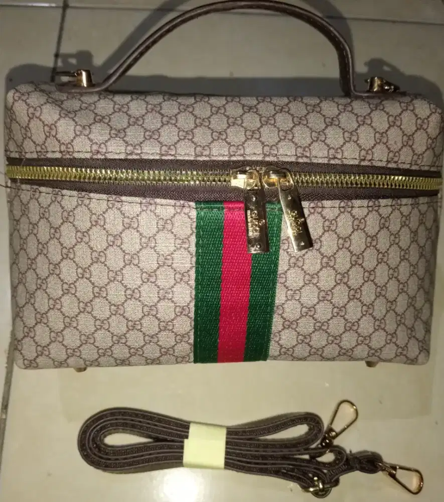 Tas kecil cantik elegan