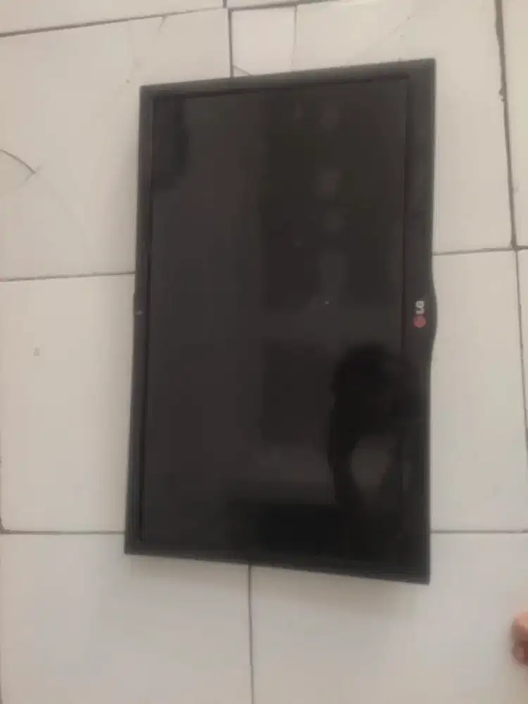 Panel layar tv lg 22ln400