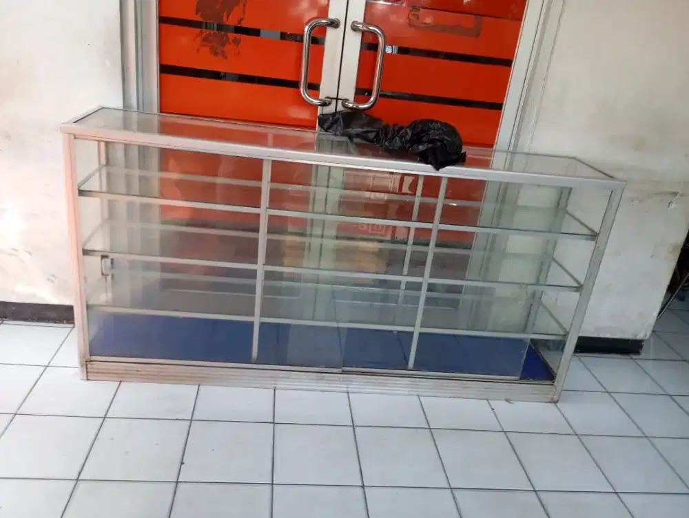 DIJUAL etalase bekas warung warkop