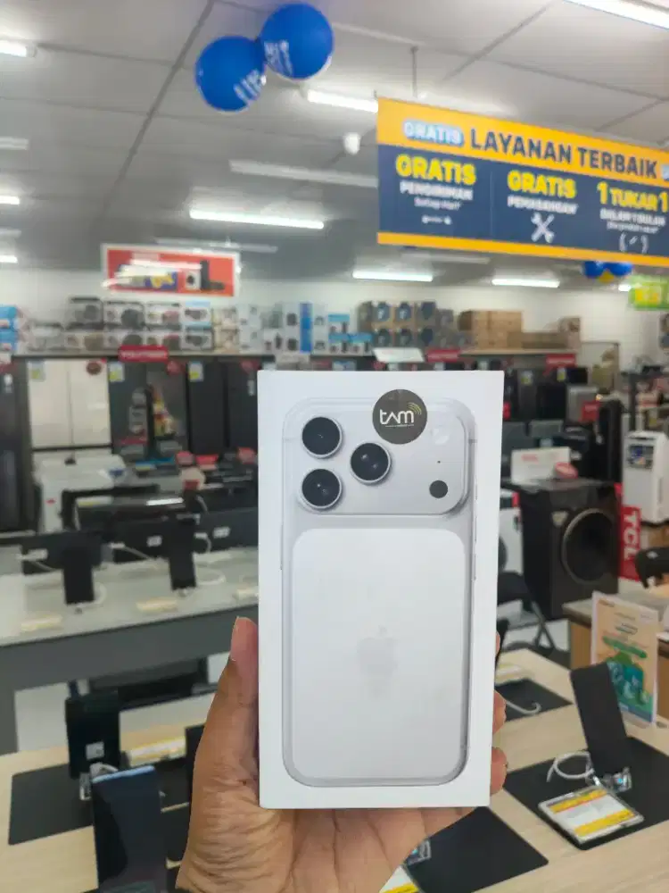 iPhone 17 pro 256GB Silver Garansi resmi iBox dapatkan voucher 500k