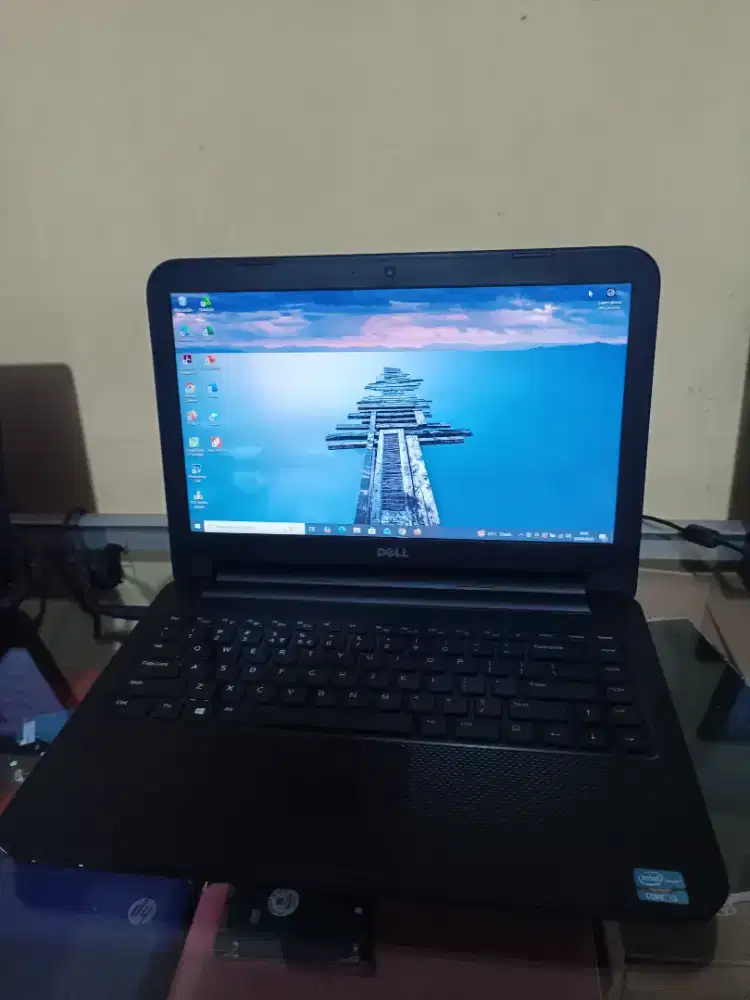 Laptop Dell Inspiron 3241 Core I3