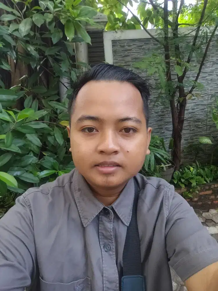 Sedang Mencari Pekerjaan, usia 28 tahun , Sim A dan Sim C