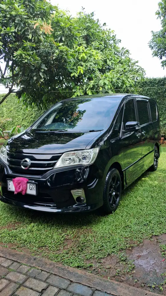 Nissan Serena 2014 Bensin